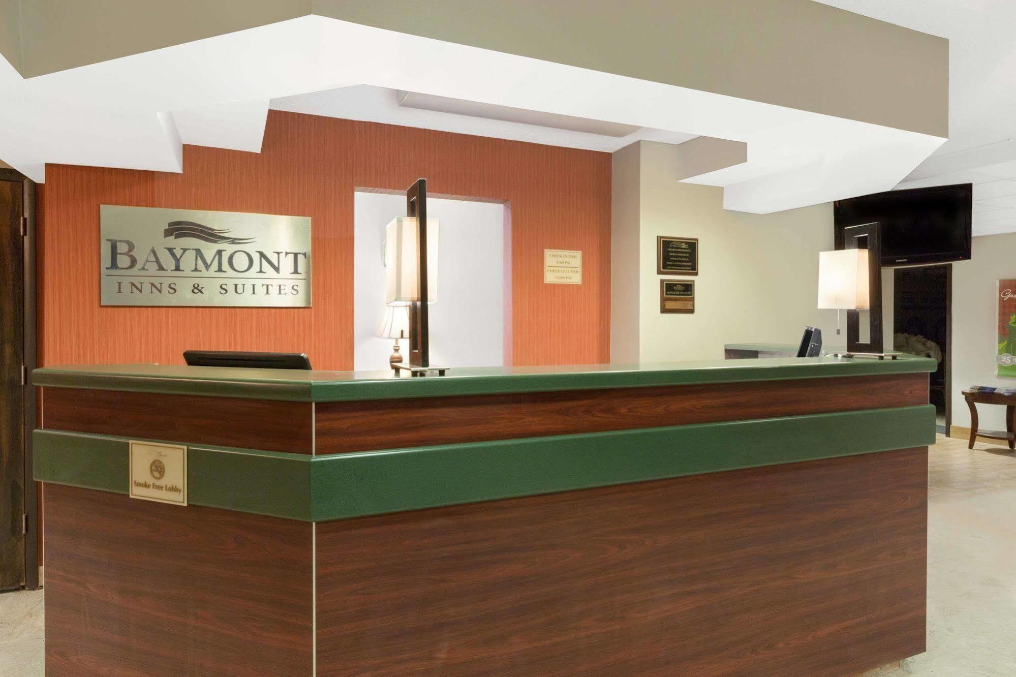 Hotel Baymont By Wyndham Gaylord Extérieur photo