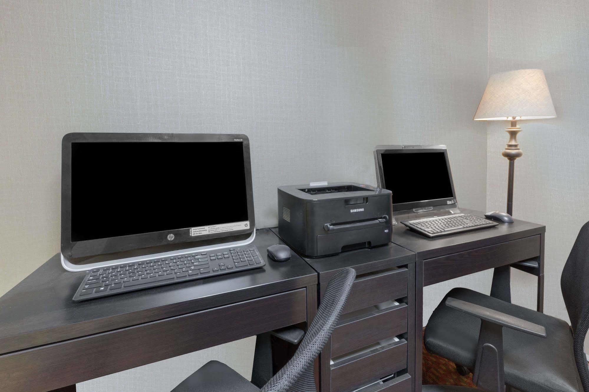 Hotel Baymont By Wyndham Gaylord Extérieur photo